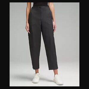Lululemon Light Utilitech Cargo Pocket High-Rise Pant